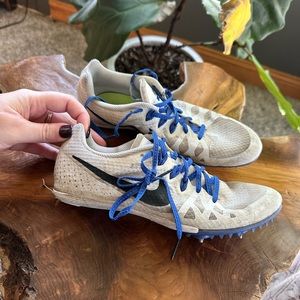 Women’s Nike cleats. Used but still have a lot of life left. Size 9